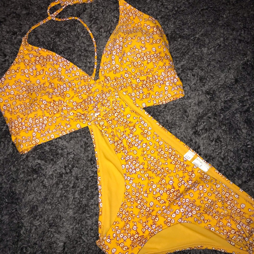 GAP bikini